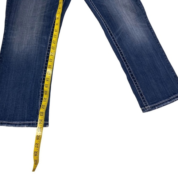 Reduced‼️Miss Me Jeans Size 31 Blue Distressed Rhinestone Sequin Capri Cropped - Picture 7 of 16